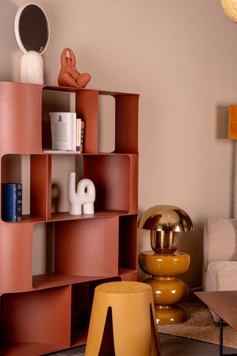 Wooden Contructasts a lifetime Bauhaus